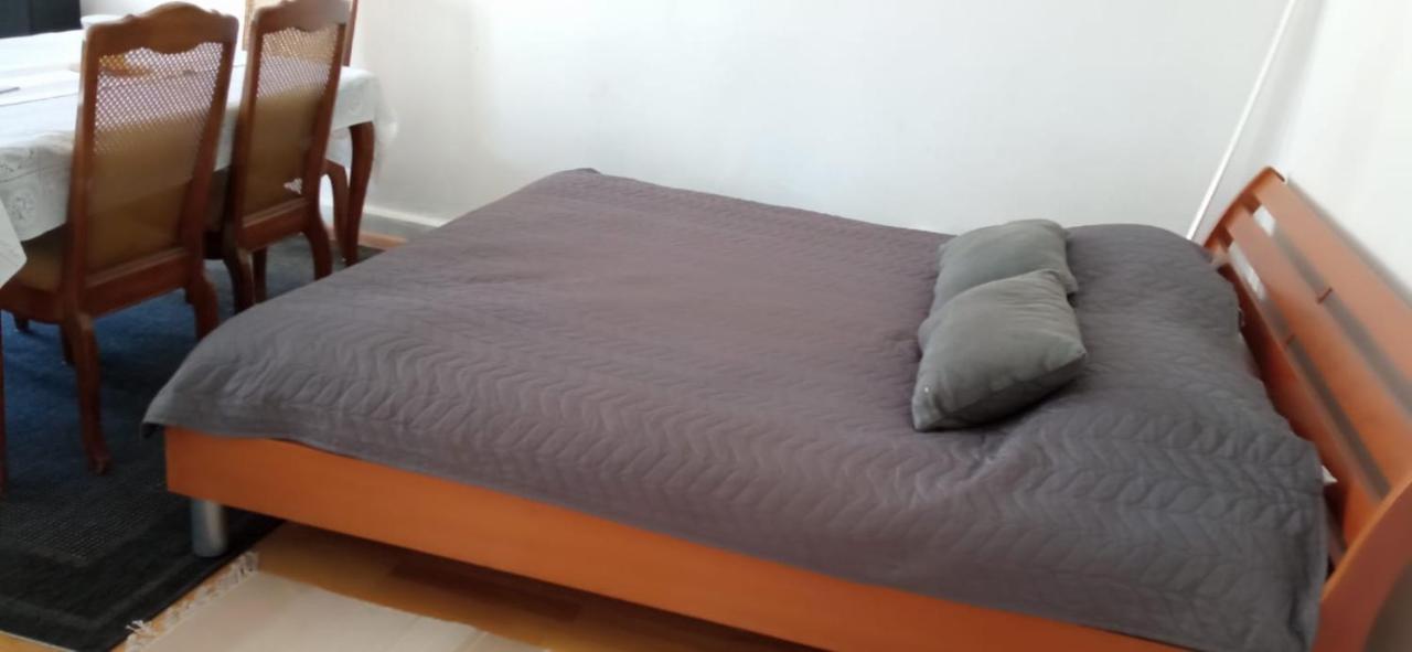 Cosy 2 Room 55M2 Centric 10Min To Old Town Ac Riga Bagian luar foto